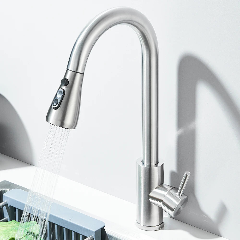 Torneira Monocomando Níquel Escovado com Spray Extensível
