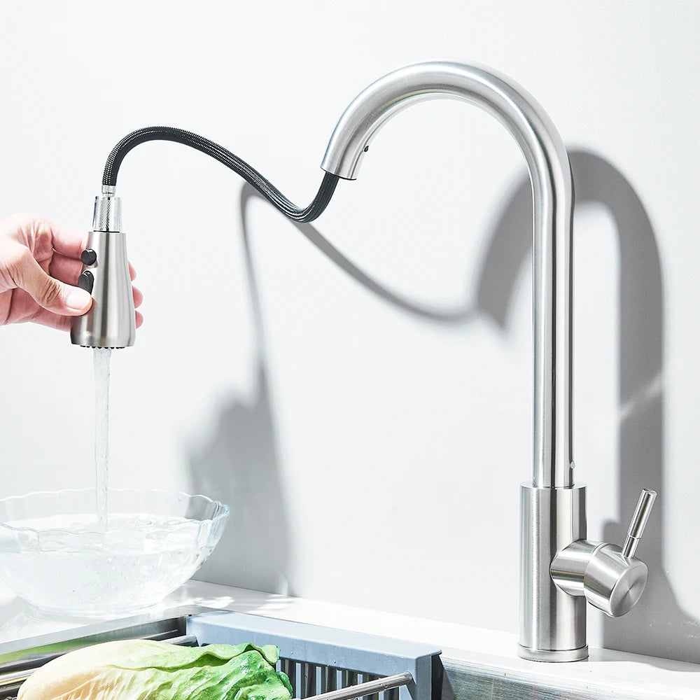 Torneira Monocomando Níquel Escovado com Spray Extensível