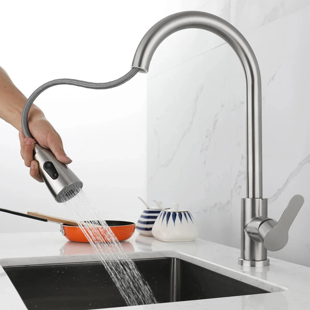 Torneira Monocomando Níquel Escovado com Spray Extensível